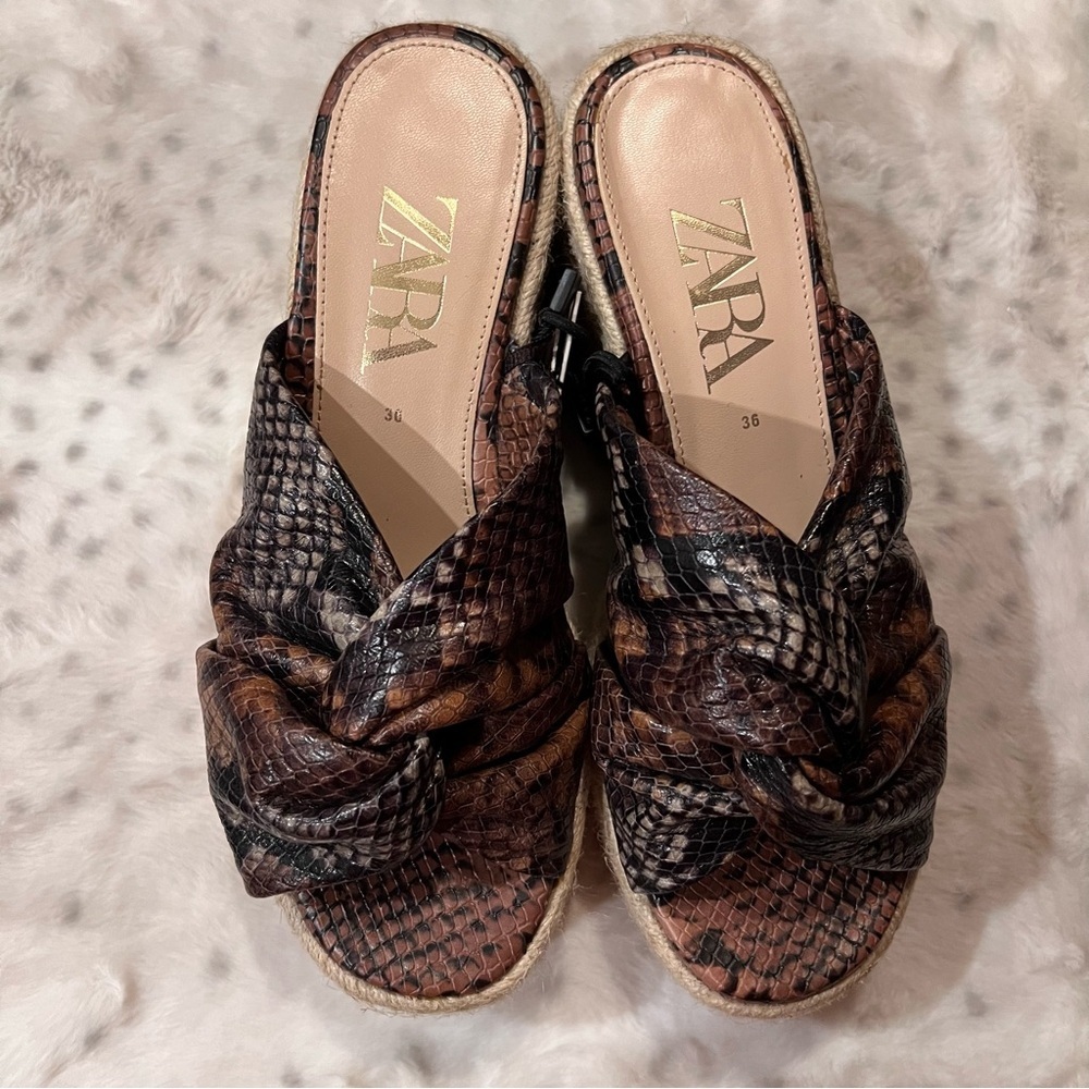 🥉ZARA SNAKESKIN STAMPED LEATHER ESPADRILLES WEDGES - SIZE 6 - BNWT